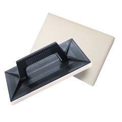 Desempenadeira Plástica 15x26cm com Espuma Preta DIMAX / REF. 2941038