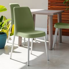 Cadeira em Polipropileno Vanda Verde Oliva com Pernas em Alumínio TRAMONTINA / REF. 92053927